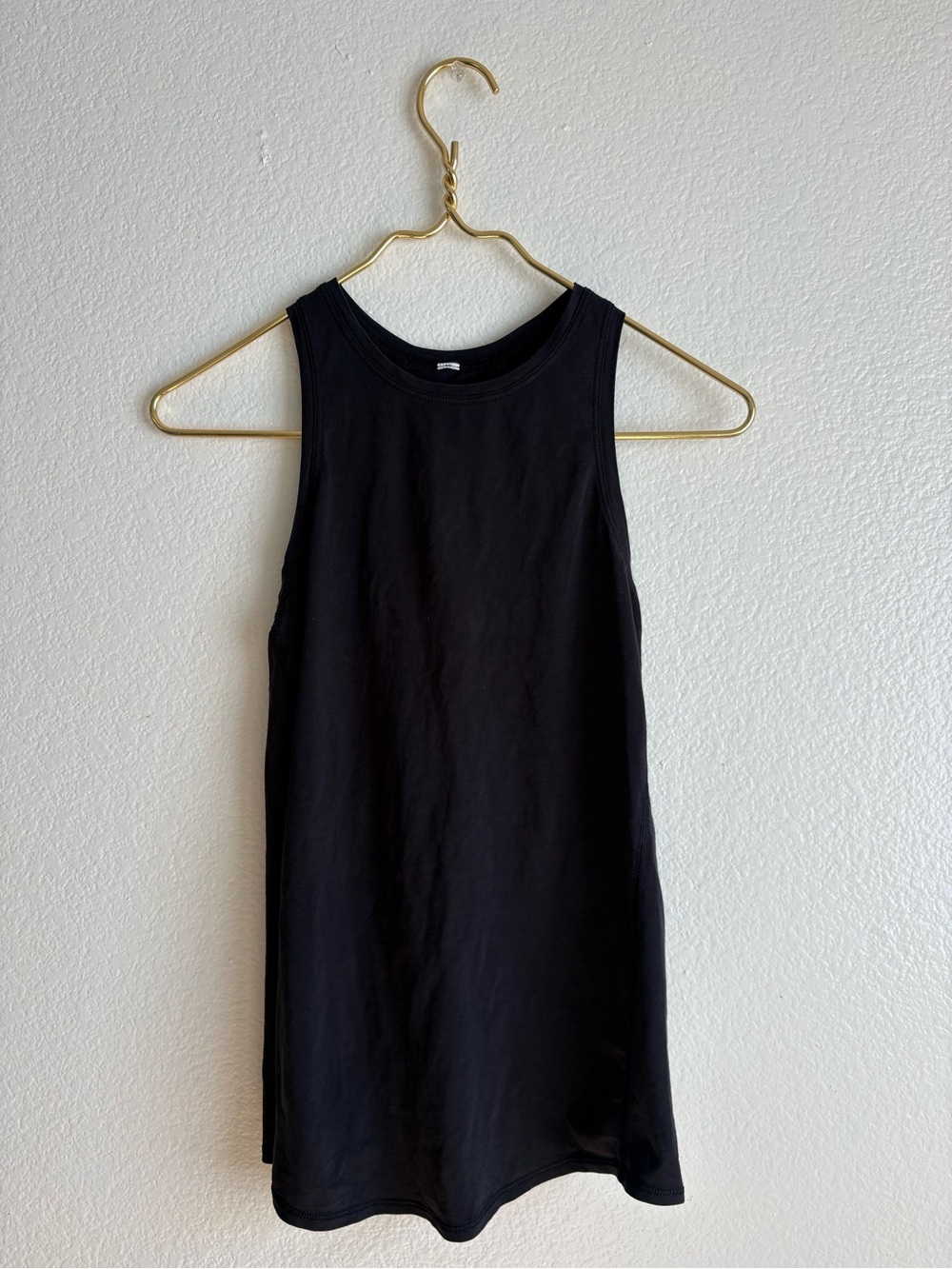 lululemon athletica women’s Black Ribbed Tank Top